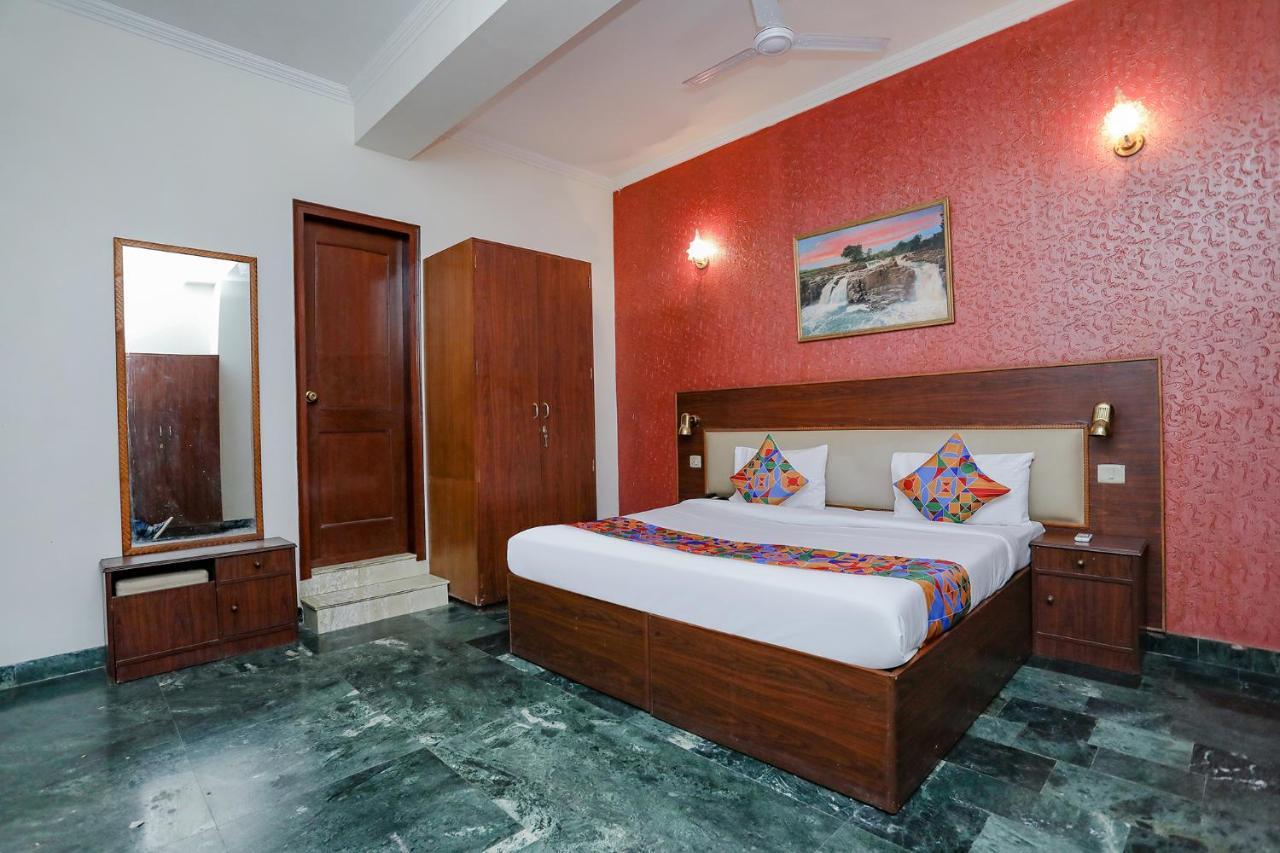 Fabexpress Primero I Gurgaon Exterior photo