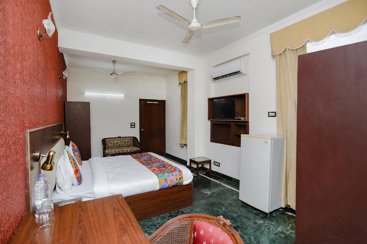 Fabexpress Primero I Gurgaon Exterior photo